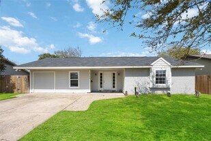 7150 Mobud Dr in Houston, TX - Building Photo