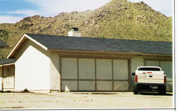 16038 Serrano Rd in Apple Valley, CA - Building Photo