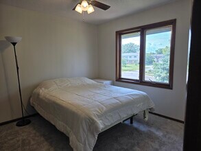 1119 Kennedy St in Ames, IA - Building Photo - Building Photo