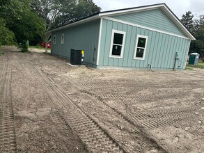 2241 Parkin Rd in Jacksonville, FL - Building Photo - Building Photo