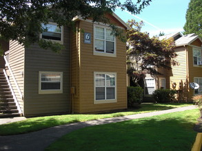 Belleau Woods in Beaverton, OR - Building Photo - Building Photo