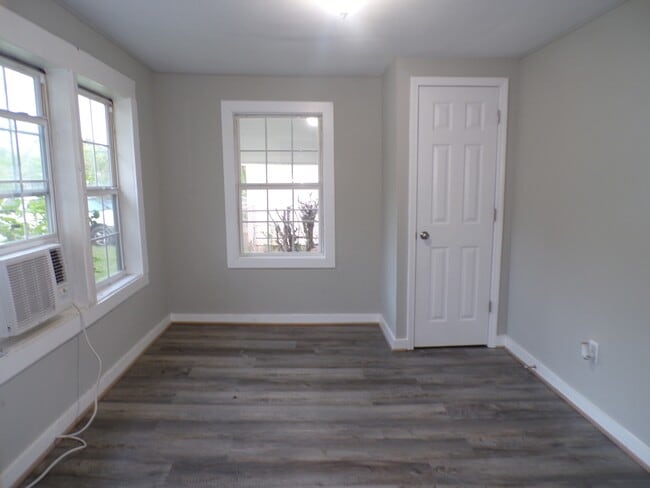 2005 Long 14th St in Bessemer, AL - Building Photo - Building Photo