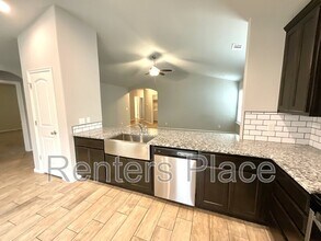 10402 N 99th E Ave in Owasso, OK - Building Photo - Building Photo