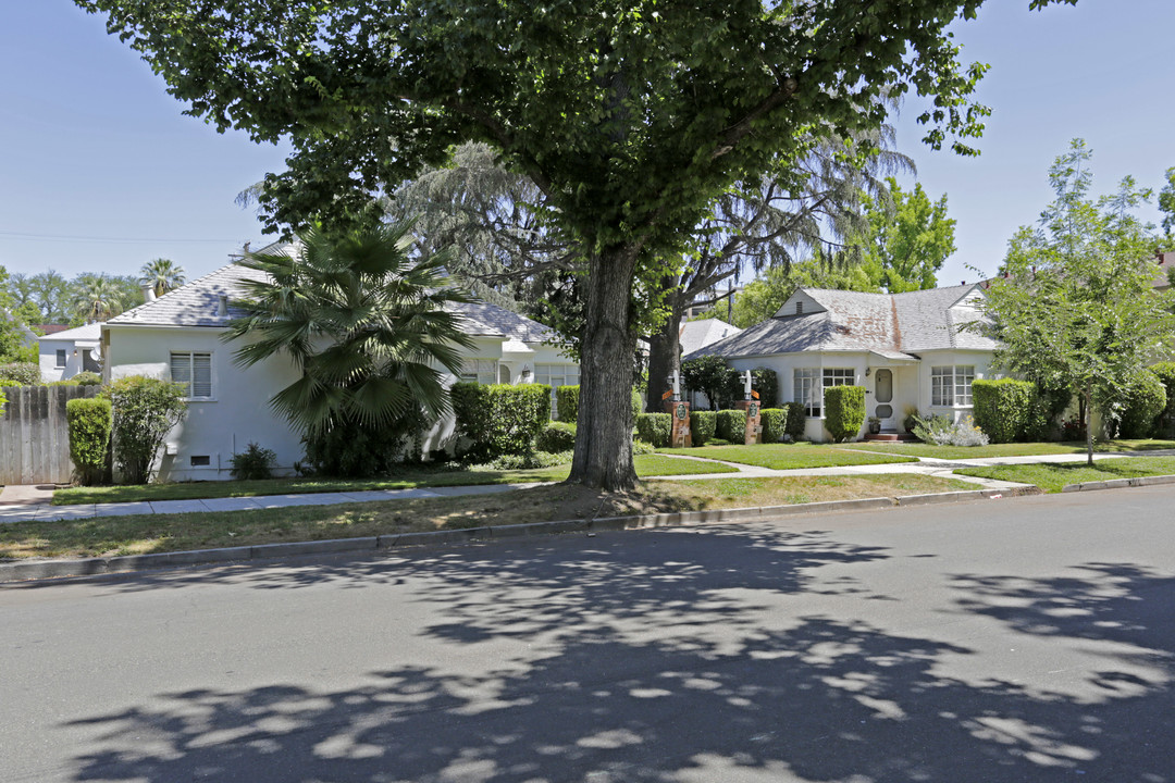 The Cottages on O St in Sacramento, CA - Building Photo