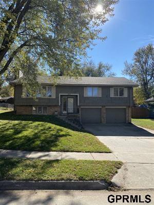 property at 809 Matthies Dr