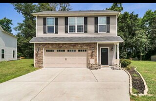 55 Spearmint Cir in Beaufort, SC - Building Photo