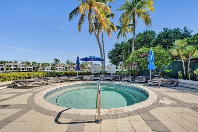 21150 Point Pl in Aventura, FL - Foto de edificio - Building Photo