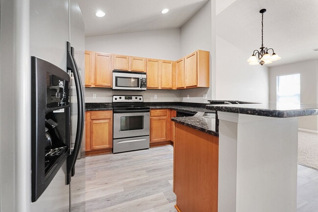 202 Taddeo Dr in Monroe, MI - Building Photo - Building Photo