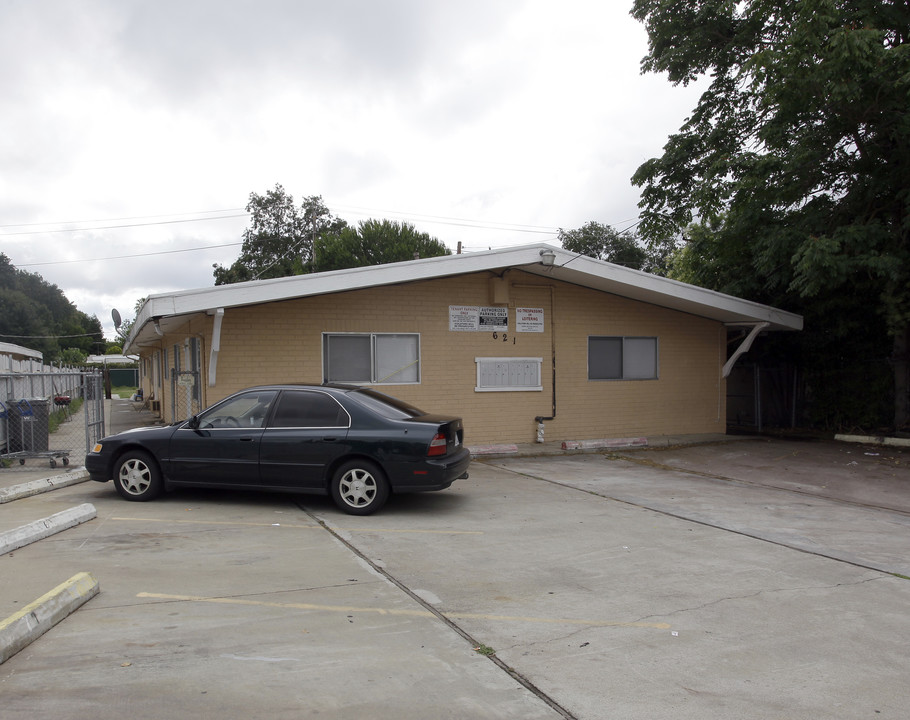 621 Maple St in West Sacramento, CA - Building Photo