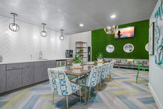 Montanosa in San Diego, CA - Building Photo - Building Photo