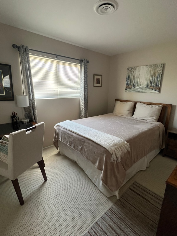 property at 1181 E Estio Cir