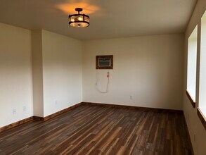 605 Princeton Ave N, Unit B in Wenatchee, WA - Building Photo - Building Photo