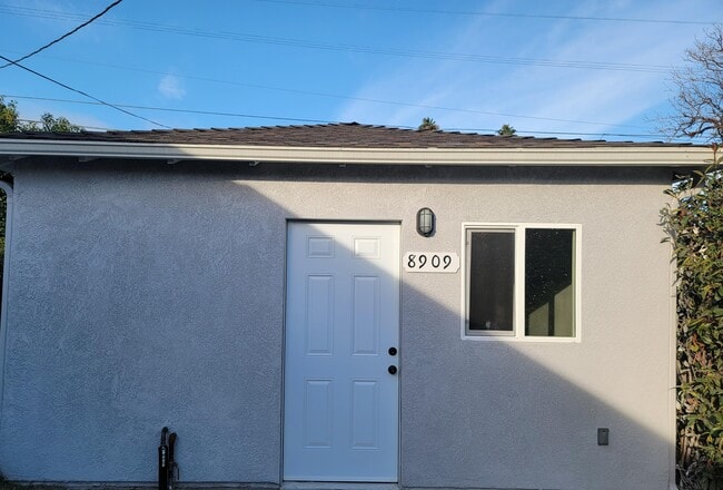 property at 8909 S Halldale Ave