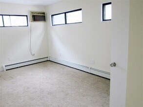 19 Wesley St, Unit 1 in Somerville, MA - Building Photo - Building Photo