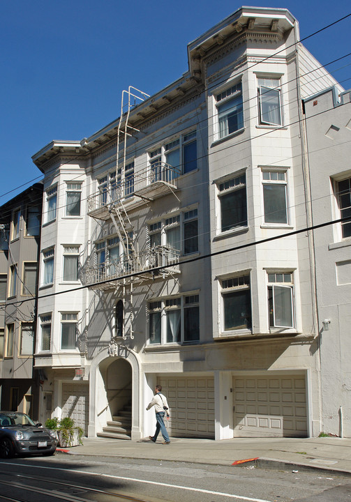 1340 Washington St in San Francisco, CA - Building Photo