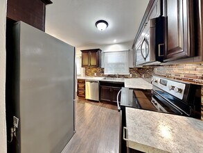307 Hillcrest Ave in Richardson, TX - Building Photo - Building Photo