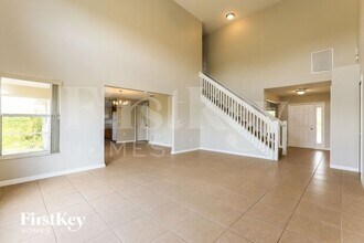 618 Chavers St E in Lehigh Acres, FL - Building Photo - Building Photo