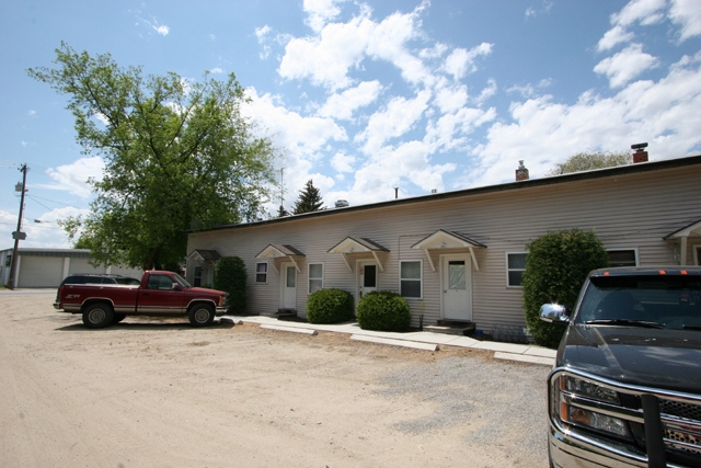 296 Second St in Corvallis, MT - Building Photo