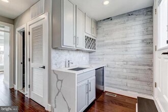 1440 S Charles St in Baltimore, MD - Building Photo - Building Photo