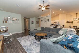 428 Triton St in Crestview, FL - Building Photo - Building Photo