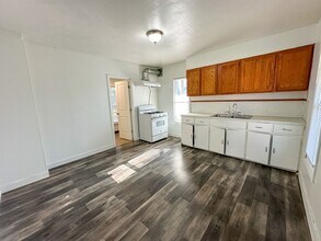 748 Hogan St SW in Grand Rapids, MI - Building Photo - Building Photo