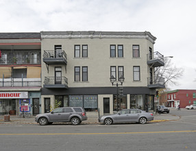 4291-4299 Ontario E in Montréal, QC - Building Photo - Building Photo