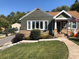 829 Snider St in Morgantown, WV - Building Photo