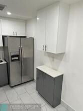 4655 SW 33rd Ave in Fort Lauderdale, FL - Building Photo - Building Photo