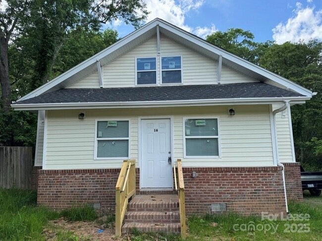 property at 16 Cauthen St
