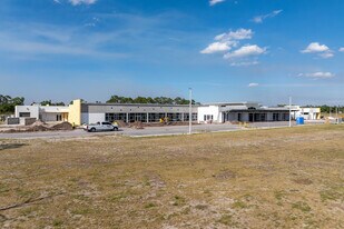 20 Lake Trafford Rd in Immokalee, FL - Building Photo