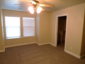 2041 W Crescent Row in Mapleton, UT - Building Photo - Building Photo