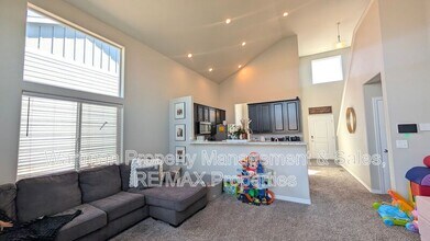6452 Vedder Dr in Colorado Springs, CO - Foto de edificio - Building Photo