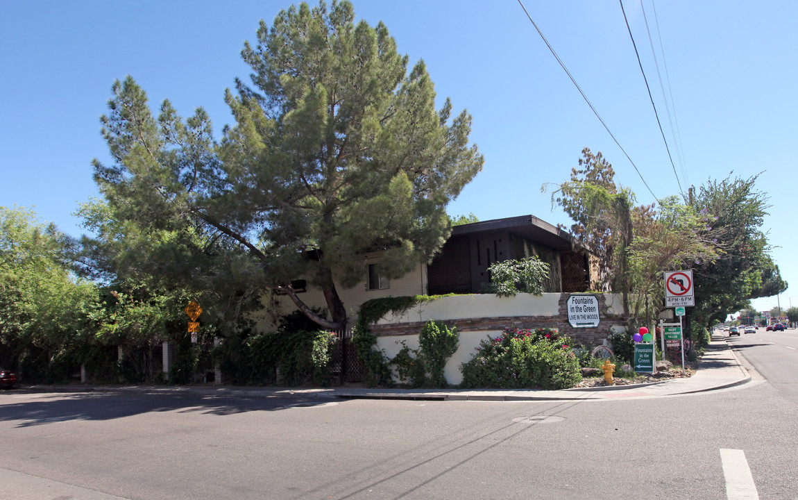 The Beverly in Phoenix, AZ - Building Photo