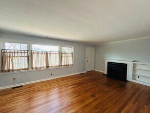 4177 S Troost Pl in Tulsa, OK - Building Photo - Building Photo