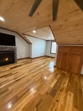 522 E Main St in Loudonville, OH - Building Photo - Building Photo