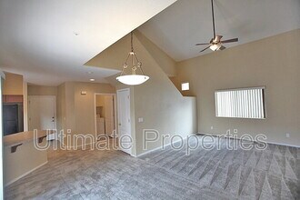 7989 W Mary Jane Ln in Peoria, AZ - Building Photo - Building Photo