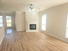 2613 Evening Shade Dr in Fort Worth, TX - Building Photo - Building Photo