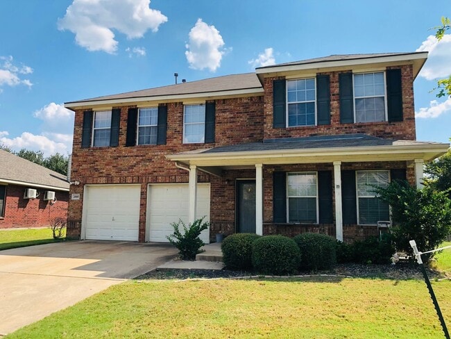 property at 2887 Park Pl Dr