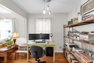 2106 Tudor Plz in Raleigh, NC - Building Photo - Building Photo