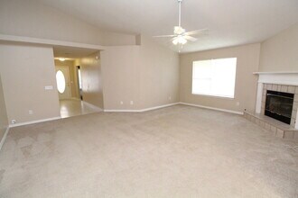 1261 Greystone Ln in Pensacola, FL - Building Photo - Building Photo