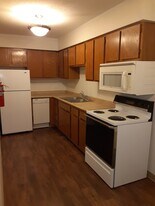 210 Laurel St, Unit 2D