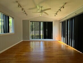 506 Washington Ave in Chesilhurst, NJ - Building Photo - Building Photo