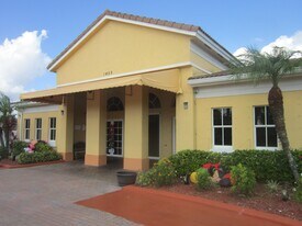 2460 SE 16th Terrace in Homestead, FL - Building Photo