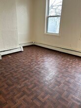 200 London St, Unit 2 in Boston, MA - Foto de edificio - Building Photo