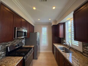 3535 Caminito El Rincon in San Diego, CA - Building Photo - Building Photo