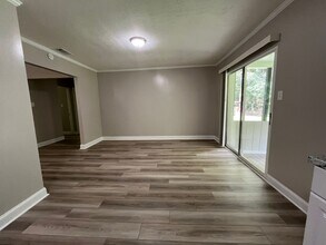 760 Highway 30 in Port Wentworth, GA - Building Photo - Building Photo