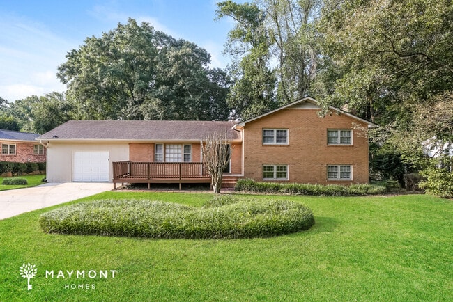 12 Woodleigh Dr