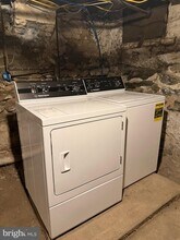 3041 Livingston St in Philadelphia, PA - Building Photo - Building Photo