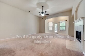 8105 Timber Fall Tr in Fort Worth, TX - Building Photo - Building Photo