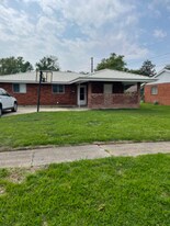 443 Normandy Rd in Lafayette, LA - Building Photo